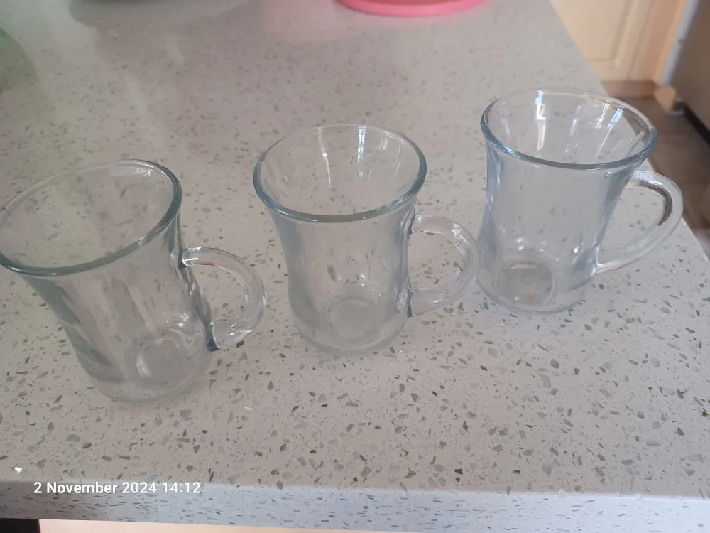 Set of 3 Glass Mugs thumbnail