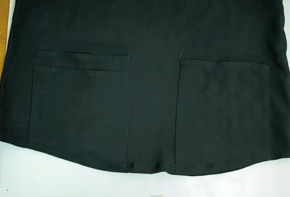 #Freecycle Health Pro Black Scrubs Top image indicator(3)