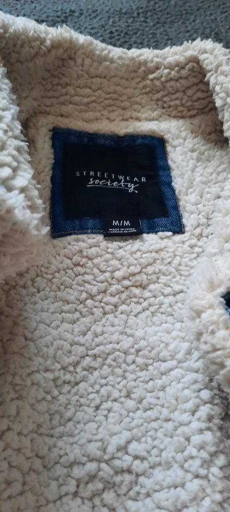 unisex Denim Jacket with Sherpa Lining MEDIUM - photo 2