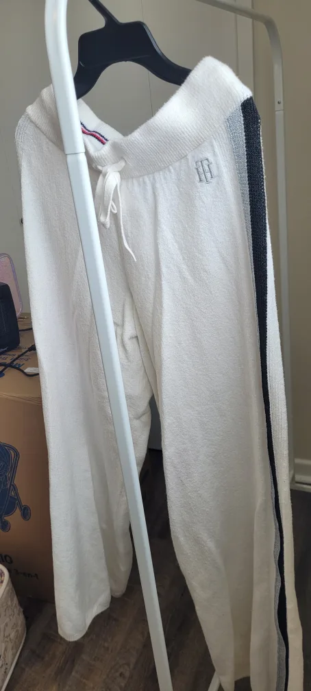 White Track Pants with Side Stripes image indicator(3)