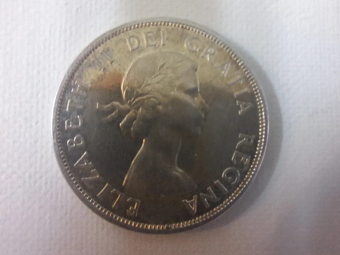 Silver Dollar .800 CANADA 1958 BC  Centennial Totem Pole image indicator(2)