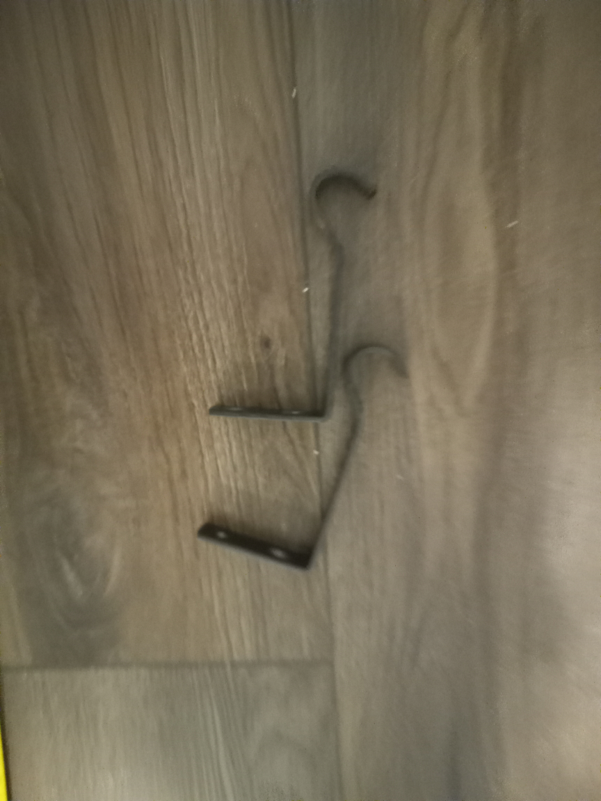 Black Metal Curtain Rod With Brackets 4.5 feet - photo 4