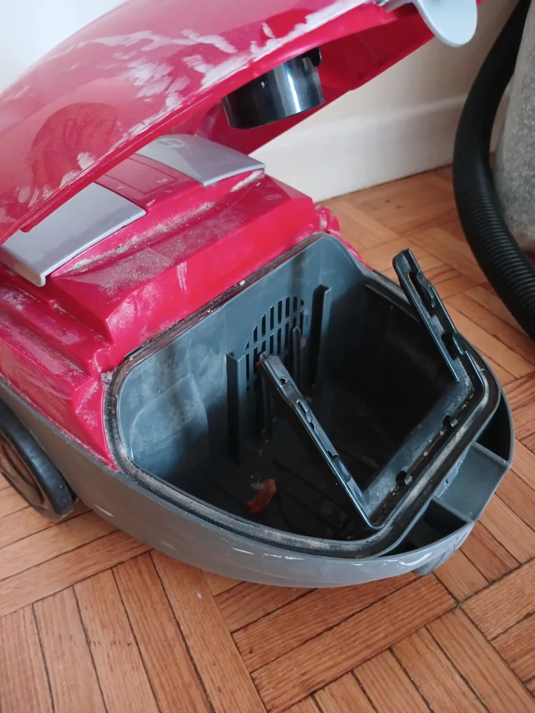 Dirt Devil Dynamite Vacuum