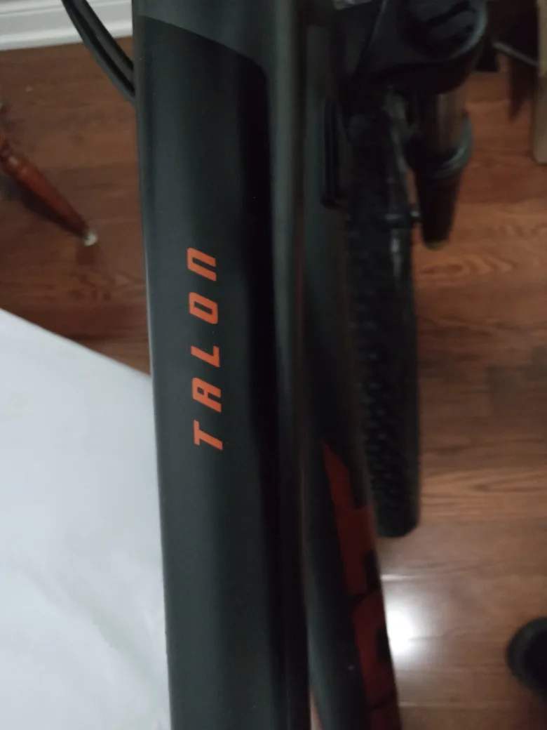 Giant Bike 29" XL image indicator(2)