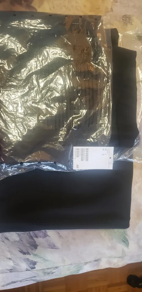 Black Divided Pants image indicator(5)