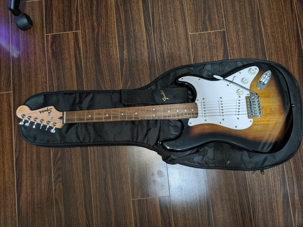 Squier by Fender Stratocaster Electric Guitar with Amp and Stand - photo 2