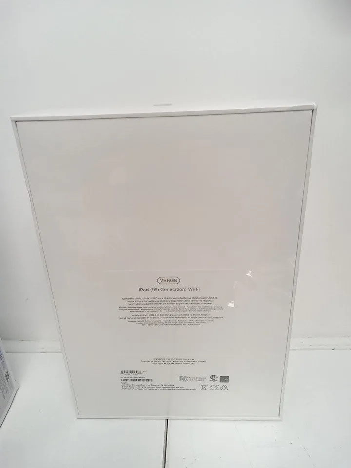 iPad (9th Gen) 256GB Wi-Fi - Space Grey image indicator(2)
