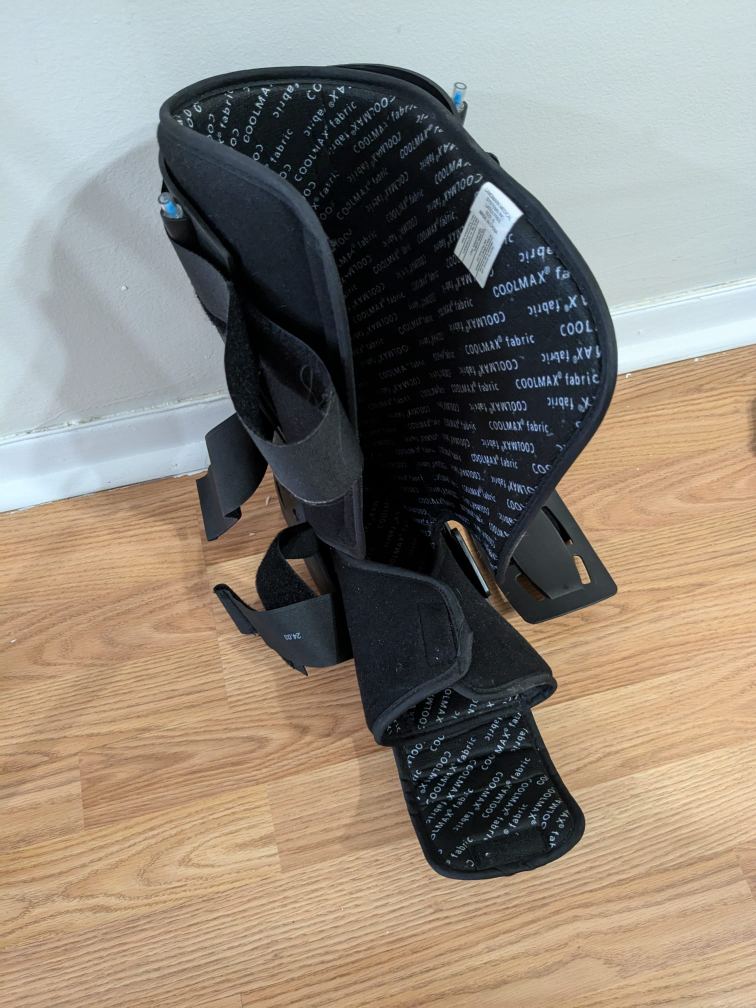 Aircast AirSelect Removable cast boot - photo 2