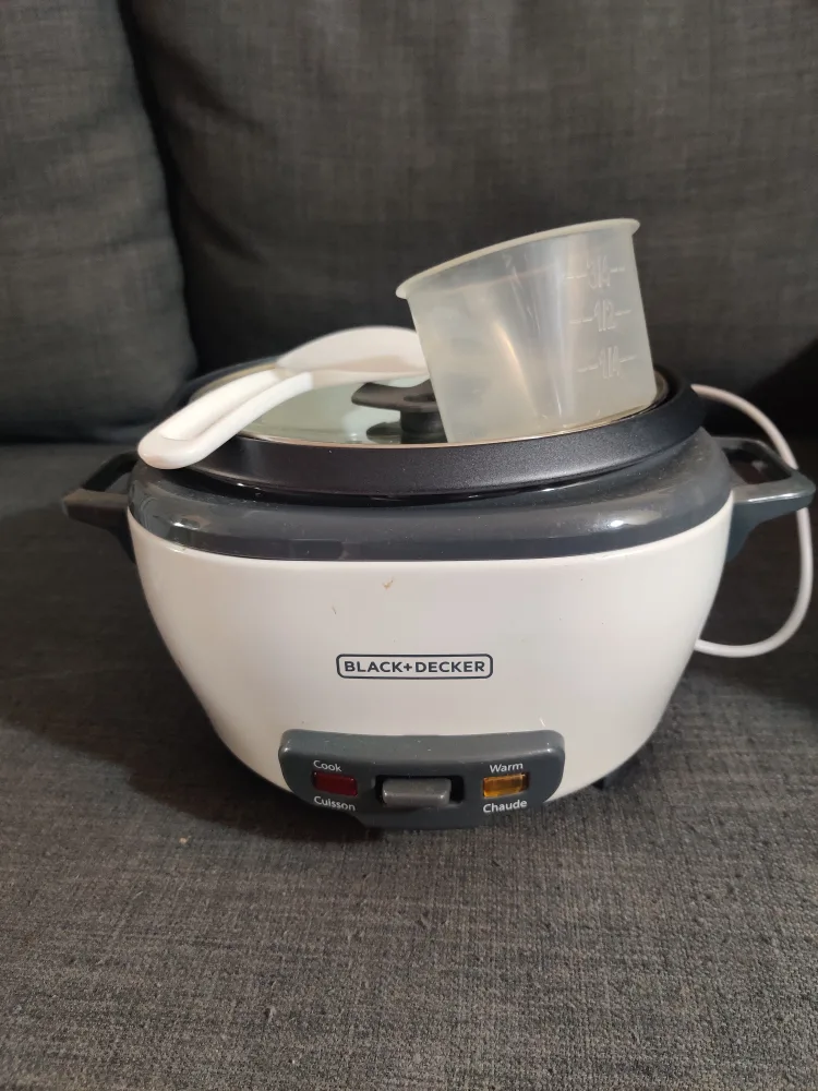 Black and Decker 5-Cup Rice Cooker image indicator(3)