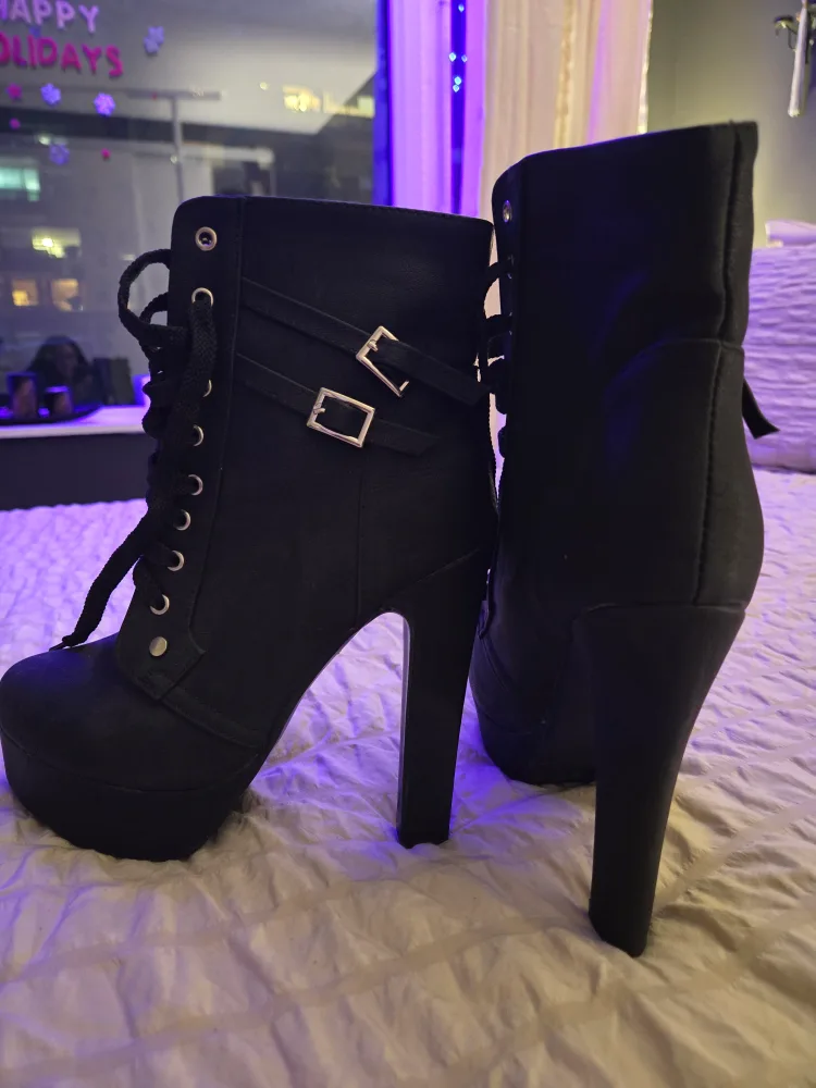 Black Platform Buckle Booties image indicator(2)