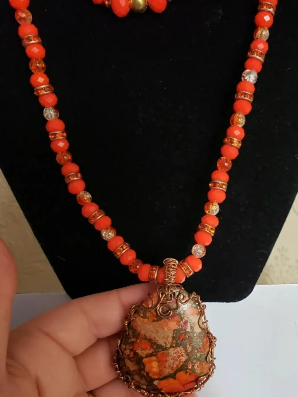gemstone set Orange Stone Pendant Necklace and Bracelet Set image indicator(2)