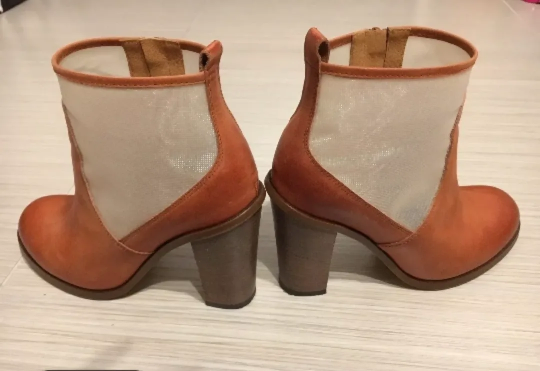 Maison Martin Margiela Leather Iridescent Boots 37 #ThriftyPicks image indicator(3)