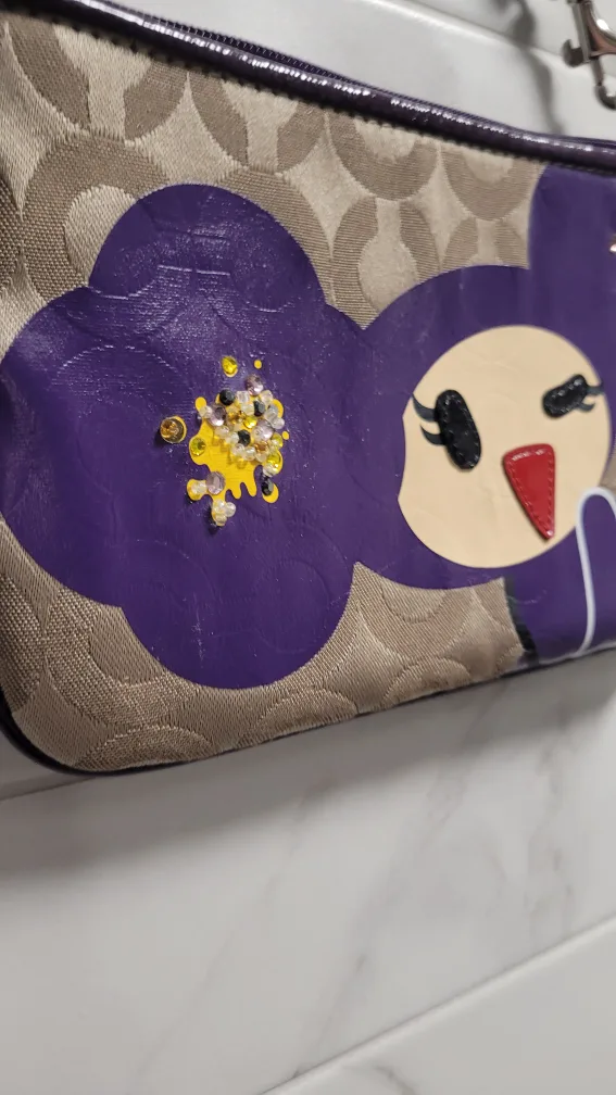 Coach Violette  Wristlet image indicator(3)