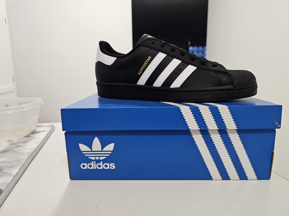 Adidas Superstar Size 12