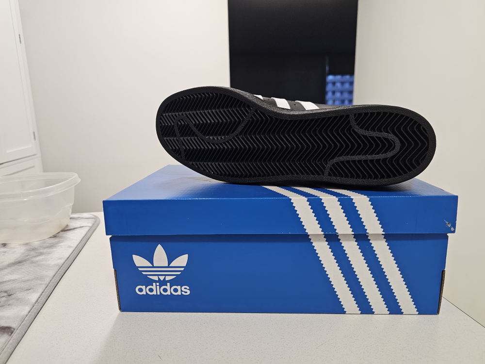 Adidas Superstar Size 12 - photo 3