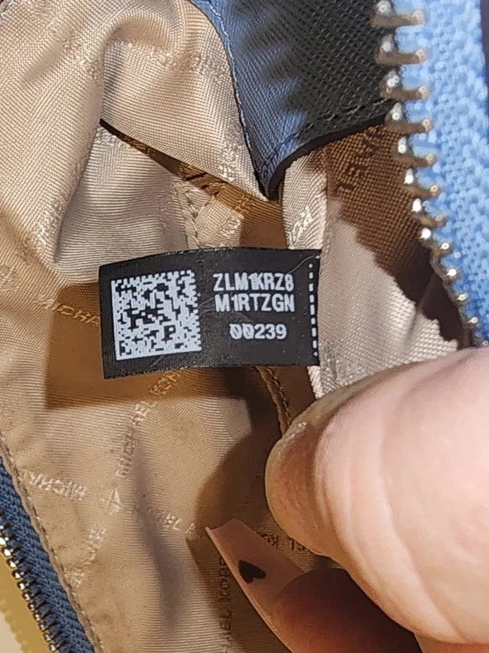 AUTHENTIC Michael Kors bag & wallet image indicator(2)