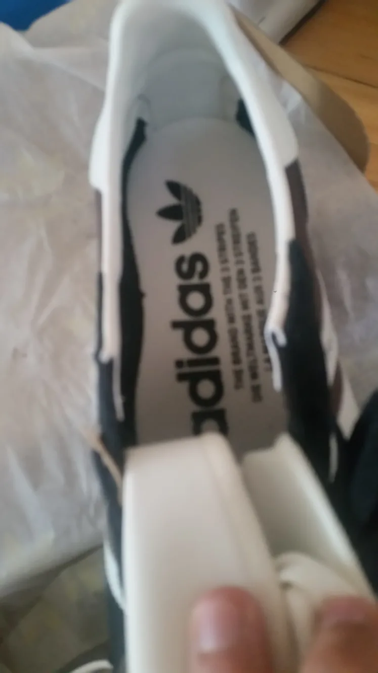 Adidas Running TRX VINTAGE Shoes image indicator(9)