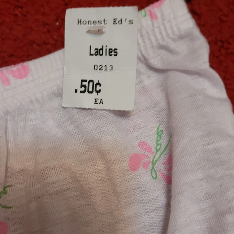 honest Ed's granny panties underwear large brand new image indicator(3)