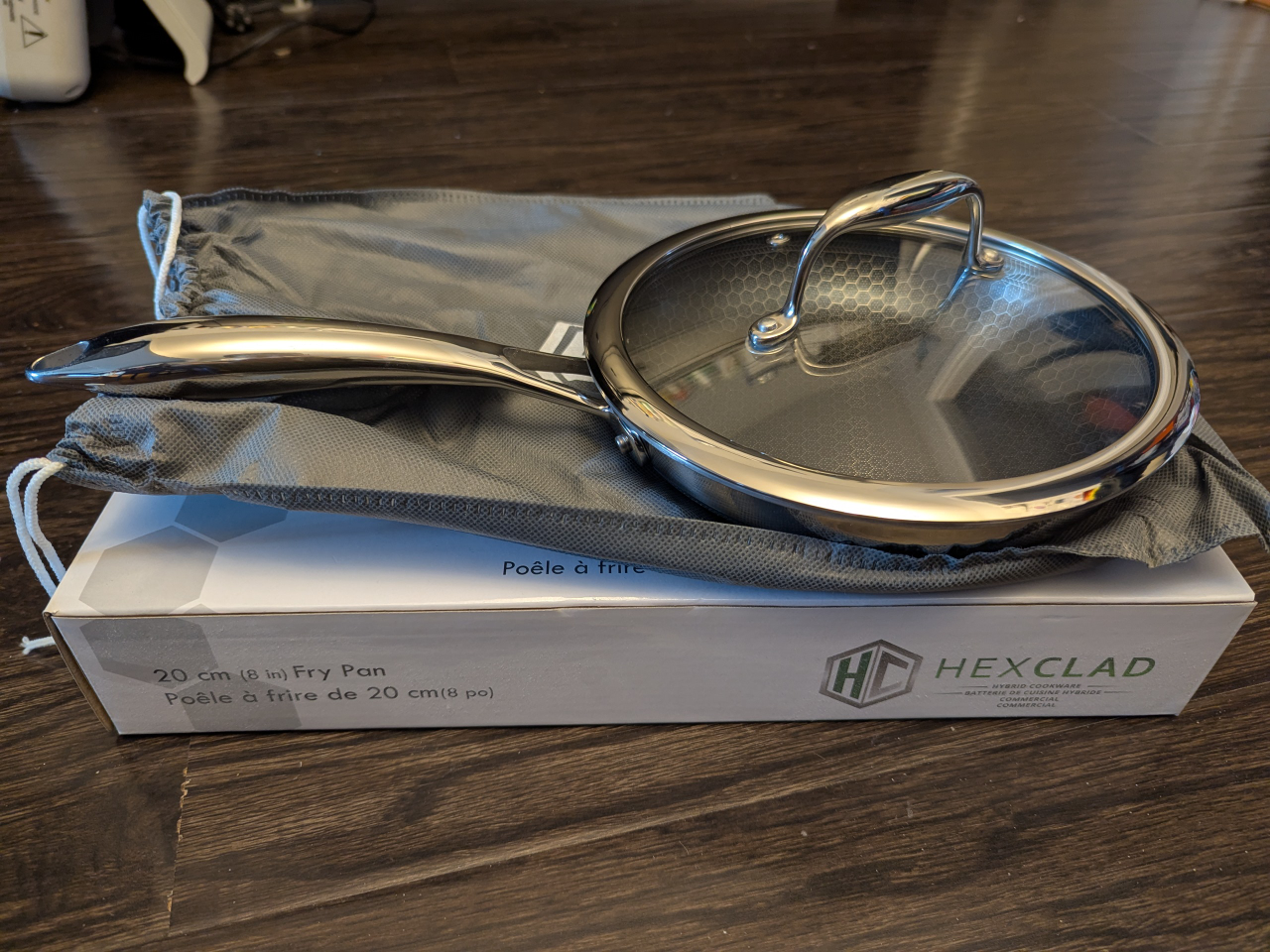 **Brand New** 50% off. HexClad Hybrid Fry Pan - 20cm  & 30cm - photo 2