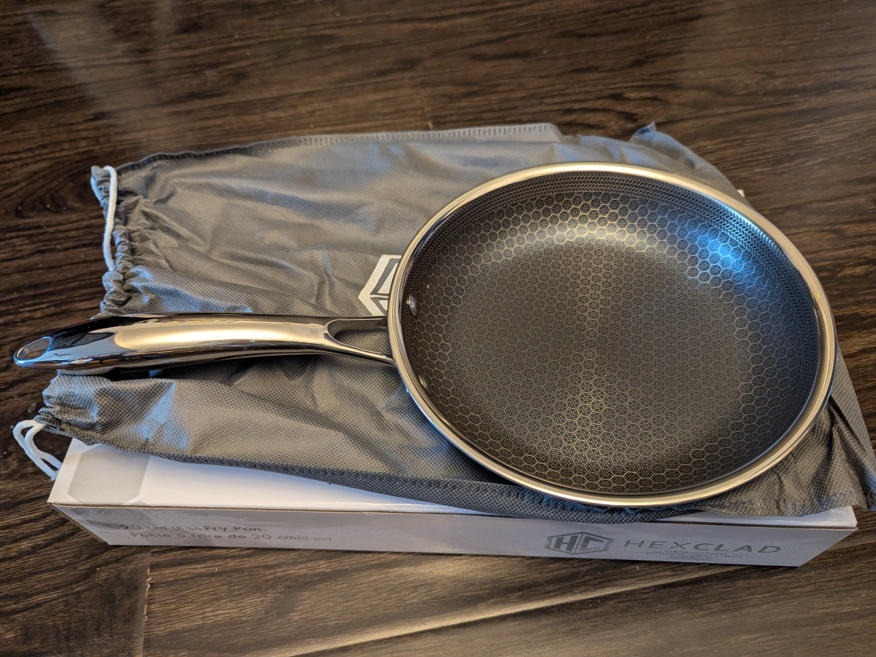 **Brand New** 50% off. HexClad Hybrid Fry Pan - 20cm  & 30cm - photo 3