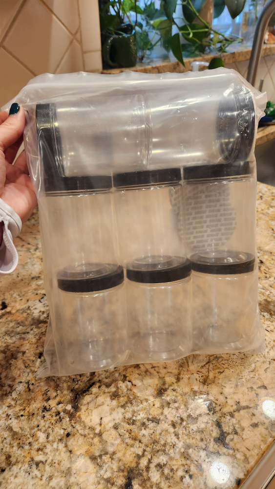 8 Pack Clear Plastic Jars with Black Lids #FREECYCLE