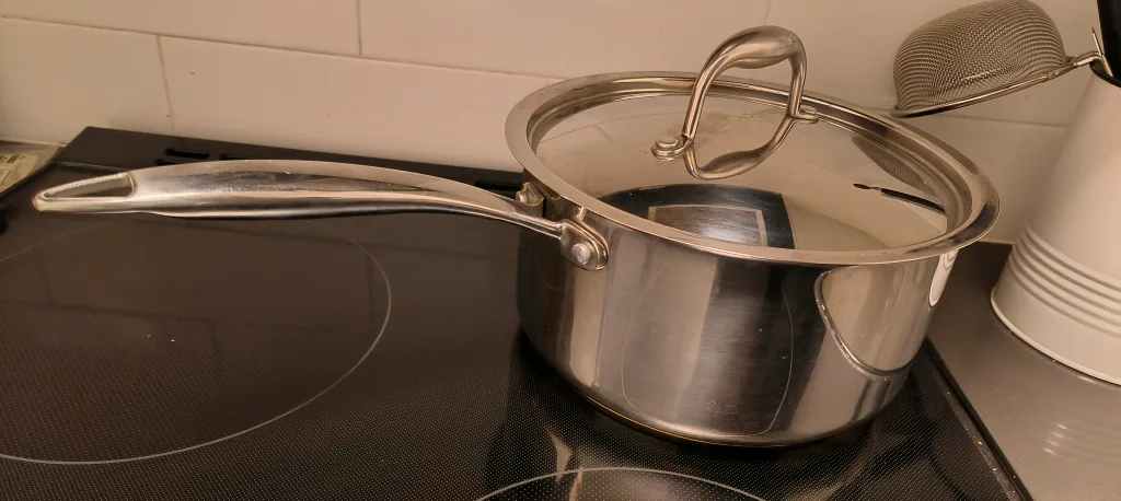 Meyers large Stainless Steel Saucepan with Lid thumbnail