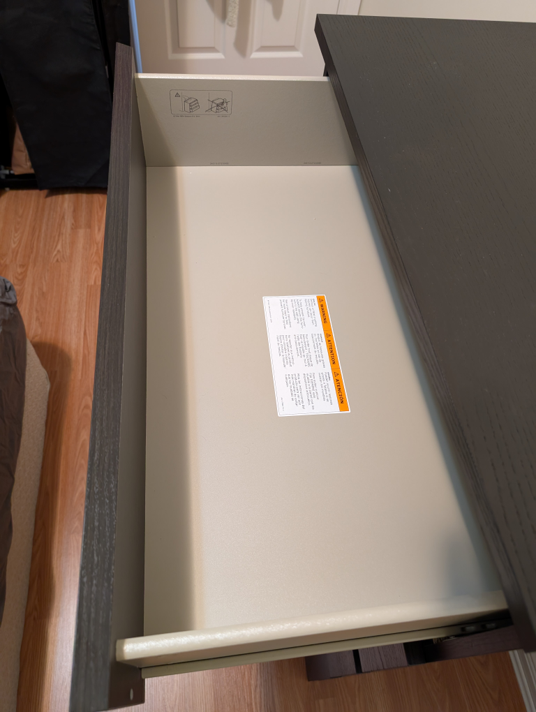 IKEA MALM 4-drawer Dresser - photo 4