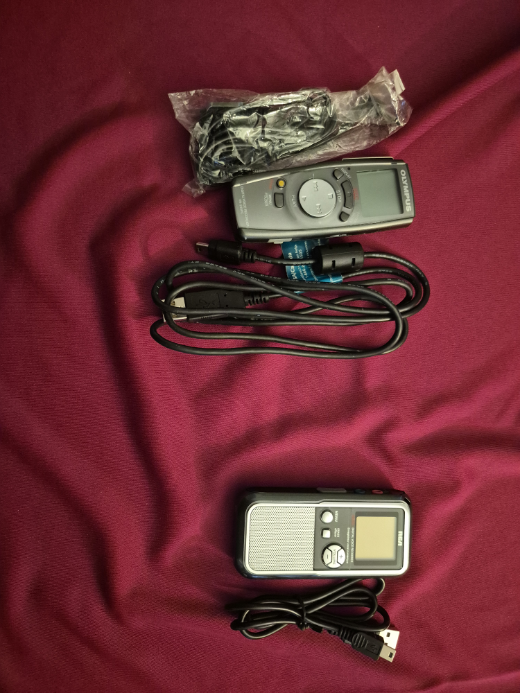 Lot of 2 Digital Voice Recorders - photo 2
