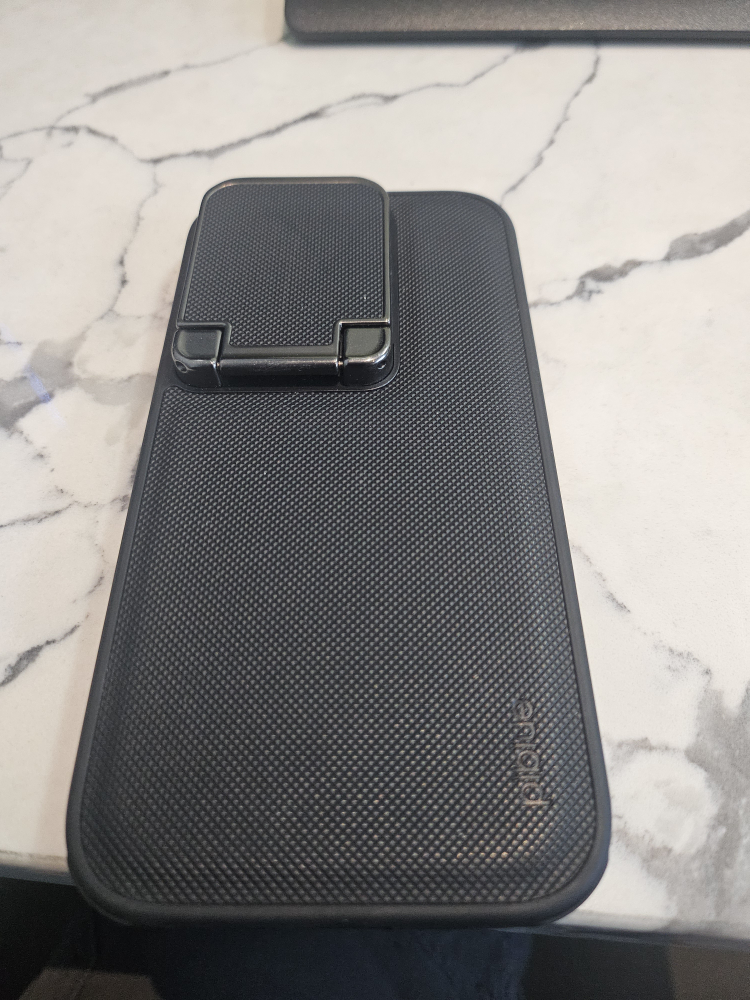 IPhone 15 Pro Case with Kickstand