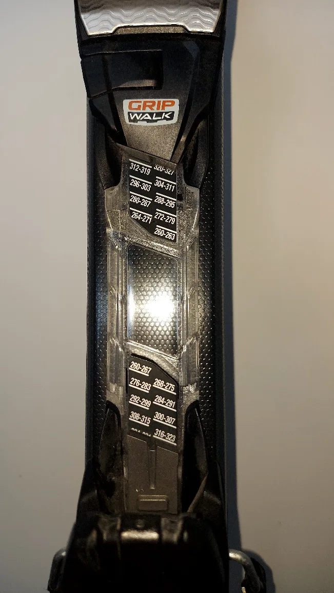 Ski boots for sale size 27 image indicator(5)