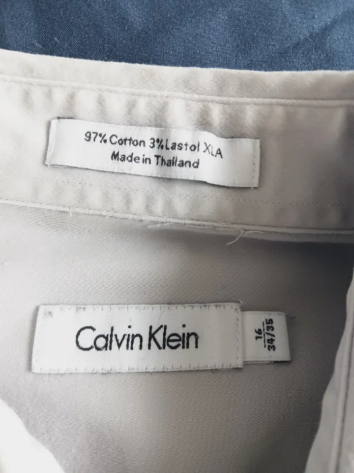 !! Must sell!! 👉 Calvin Klein Men's Long Sleeve Dress Shirt thumbnail
