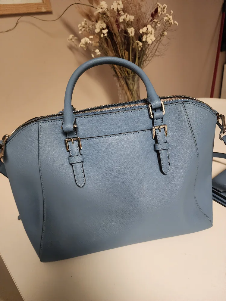 AUTHENTIC Michael Kors bag & wallet image indicator(6)