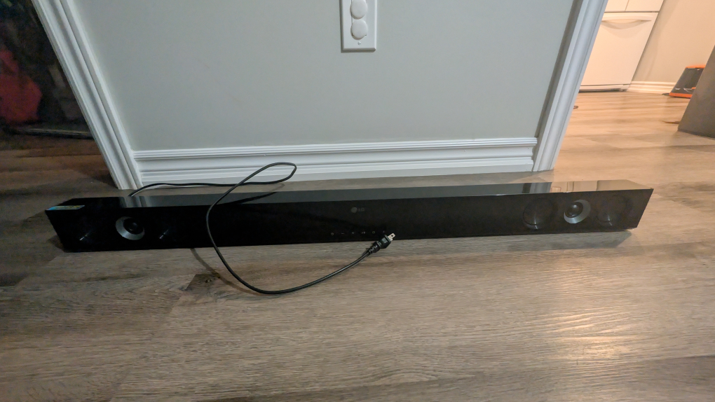 LG Sound Bar #freecycle - photo 2
