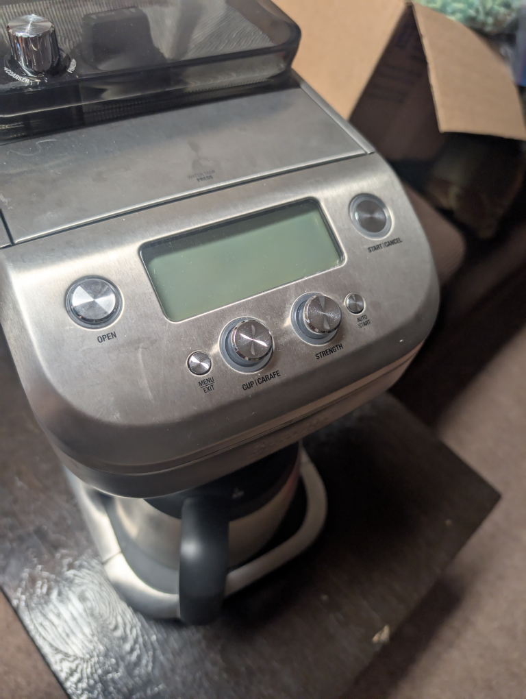 Breville Coffee Maker with built in Grinder - photo 2