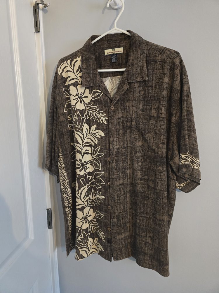 Tommy  Bahama mens xl shirts $45 each - photo 2