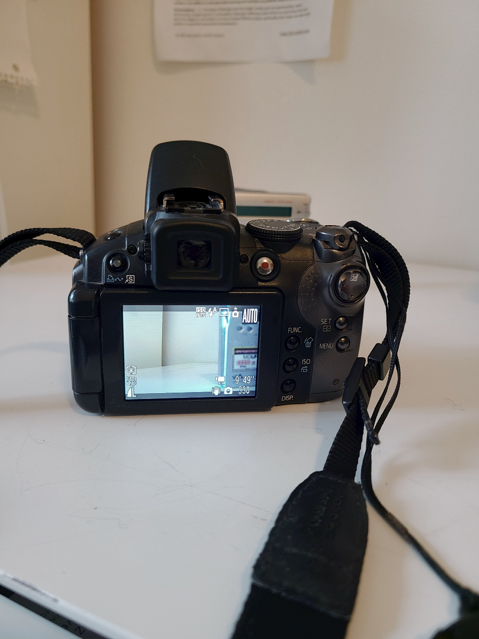 Canon PowerShot S5 IS 8MP Digital Camera - photo 4