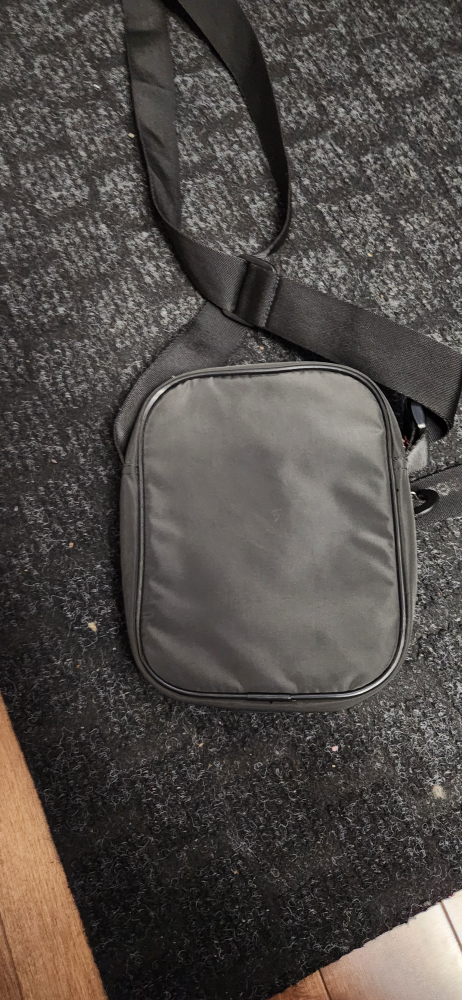 Brand New Reebok Black Crossbody Bag - photo 2