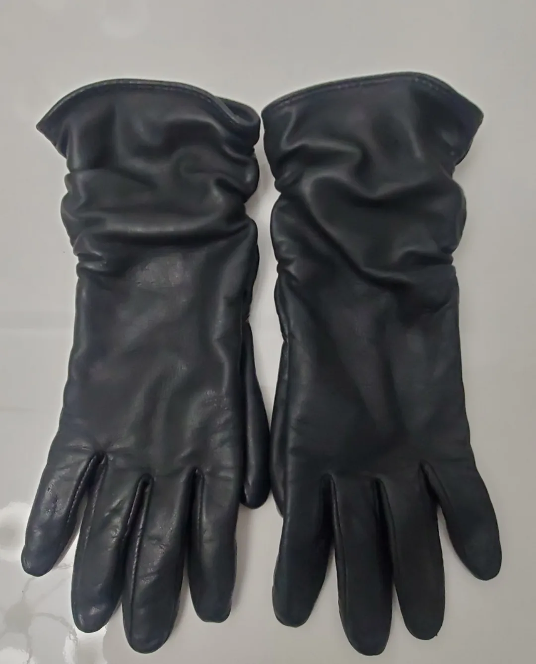 Real leather gloves image indicator(2)