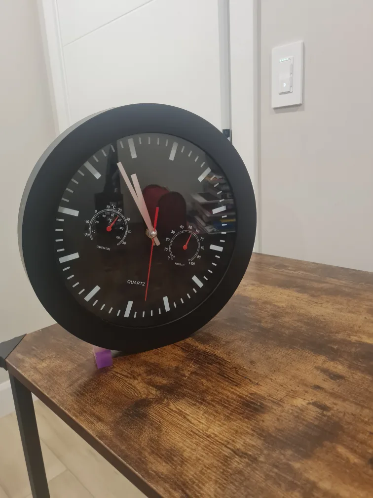 Black Wall Clock with Temperature and Humidity image indicator(6)