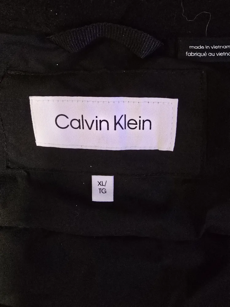 Brand new Calvin Klein Men's Black Jacket - Size XL image indicator(3)