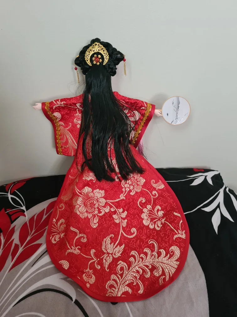 MING DYNASTY CHINESE DOLL WITH HEADDRESS + ROBES + SHOES + ETC image indicator(9)