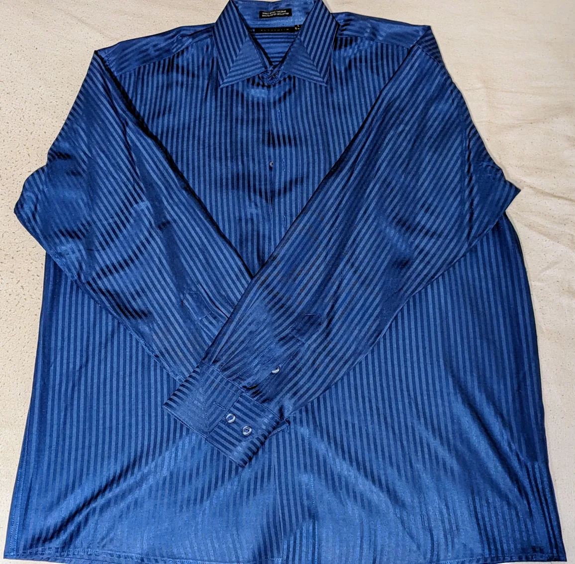 Mens dress shirts ×10 (priced for all) image indicator(5)