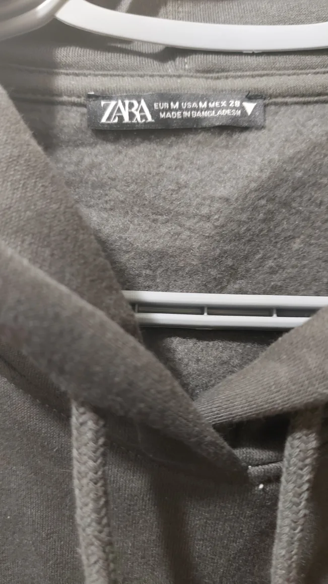 Zara Grey Cropped Hoodie image indicator(2)