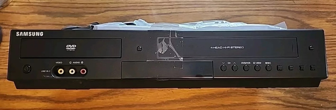 Samsung DVD-V6800 DVD/VHS Combo Player