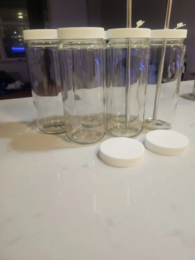 6 Glass Mason Jars with Lids and Straws image indicator(3)