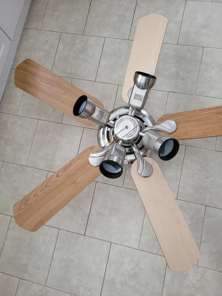 Ceiling Fan - 52 inch with Light