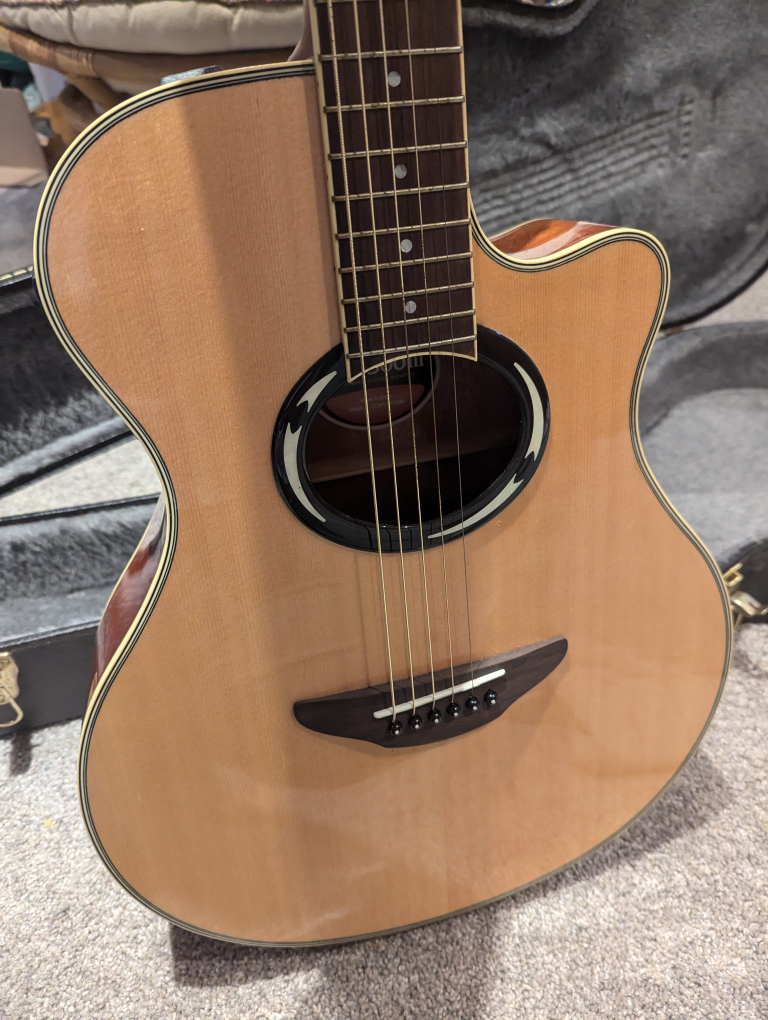 Yamaha Acoustic Electric Guitar - photo 2