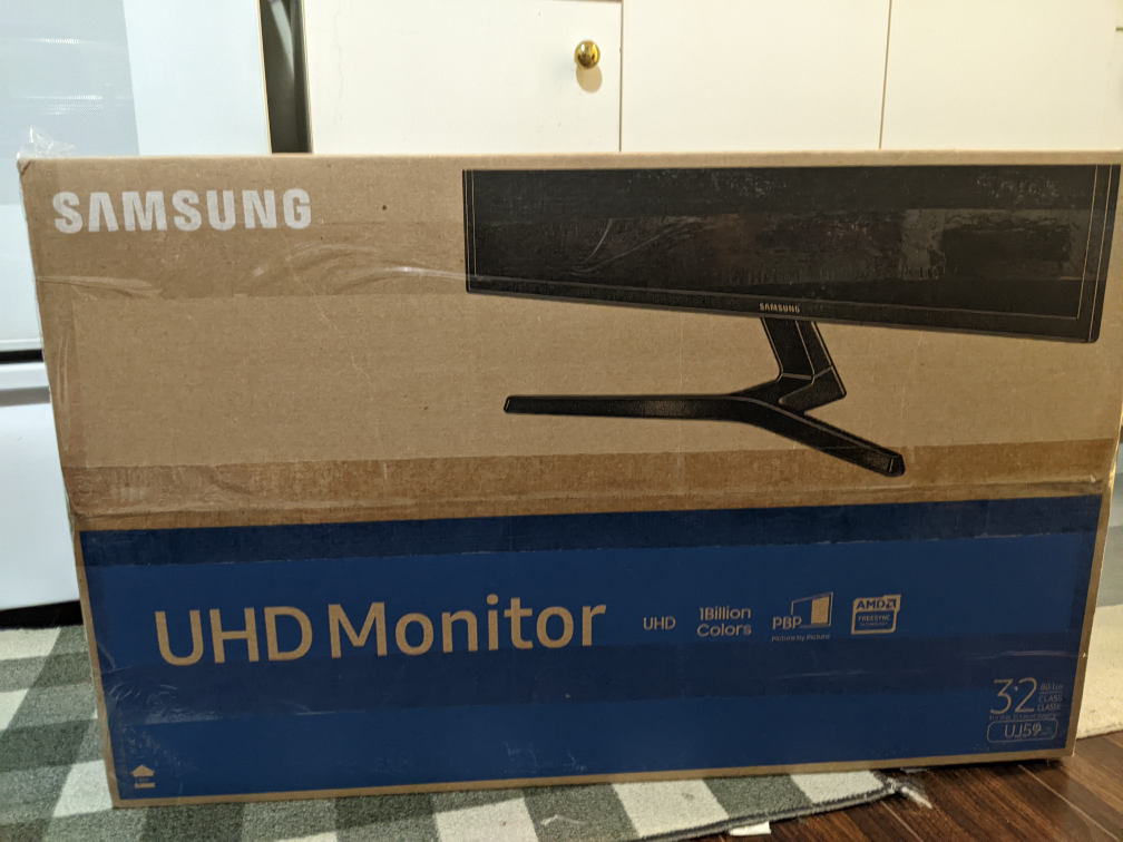 Samsung 32 inch 4k UHD Monitor - photo 4