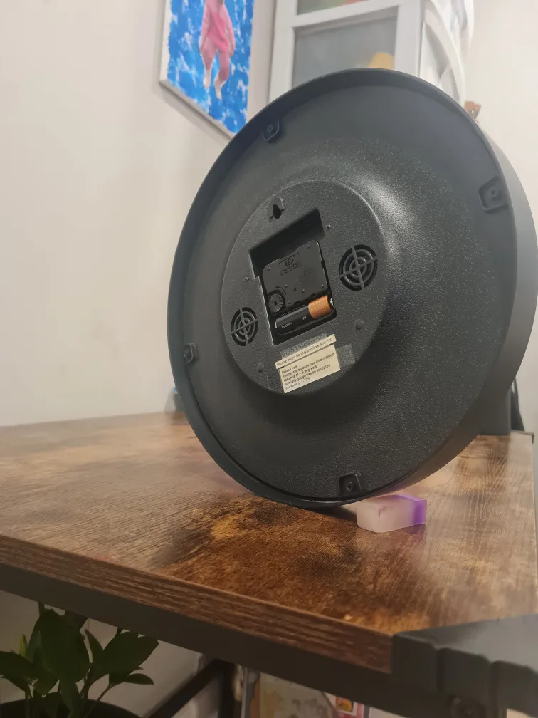 Black Wall Clock with Temperature and Humidity image indicator(5)