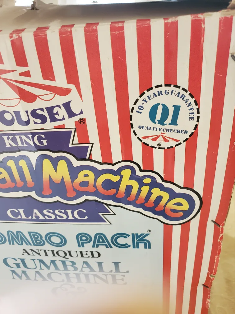 Brand new Gumball Machine brand new. Great christmas gift!! image indicator(2)